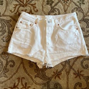 Levi’s 501 Jean Shorts White Size 29